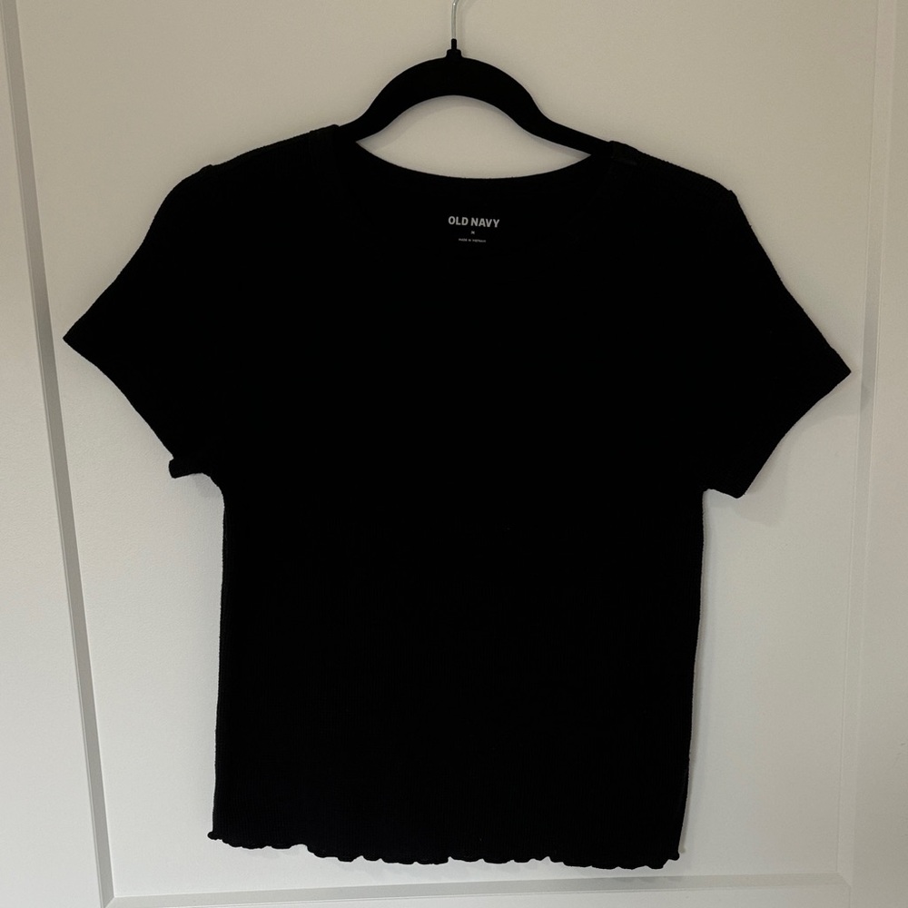 Old Navy Women's Classic Black Tee